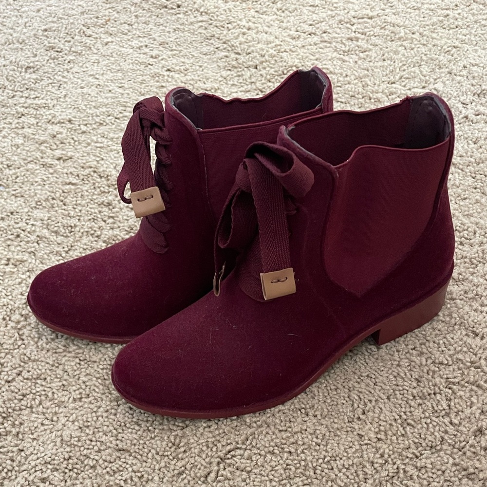 Bernardo Maroon/Burgundy Suede Slip On Front Tie Heeled Booties